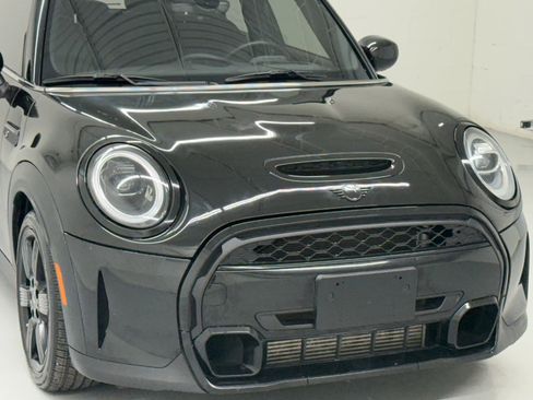 Used 2022 MINI Cooper S image 11