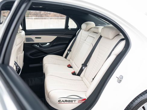 Used 2018 Mercedes-Benz S 560 Sedan image 20