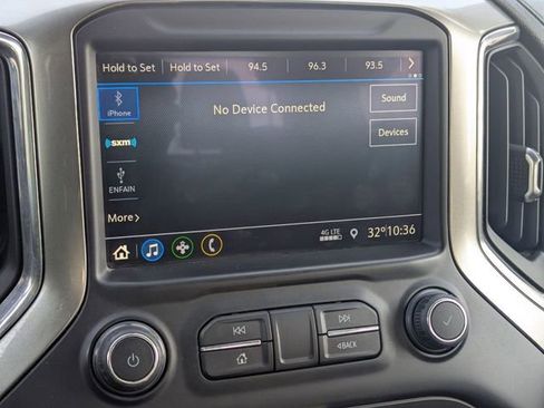 Used 2021 Chevrolet Silverado 1500 RST image 15