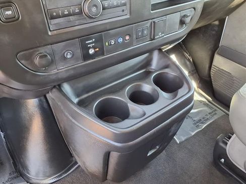 Used 2024 Chevrolet Express 3500 LT w/ LT Preferred Equipment Group image 17