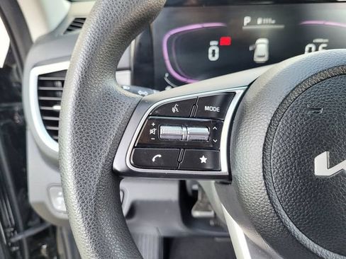 Certified 2026 Kia Seltos LX FWD image 23