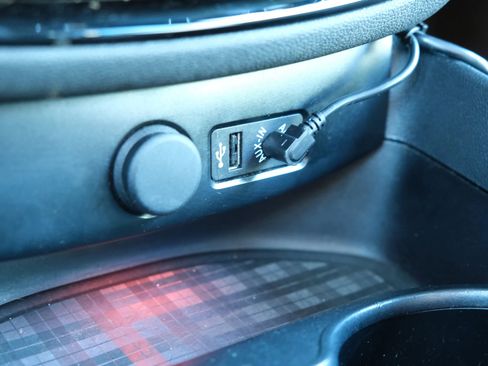 Used 2017 MINI Cooper Clubman Cooper Hatchback 4D image 32