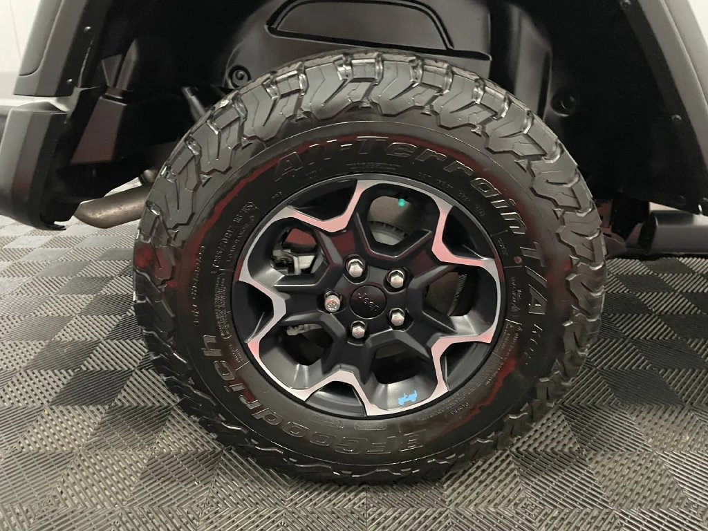 Used 2022 Jeep Wrangler Unlimited Rubicon 4xe AWD/4WD image 20