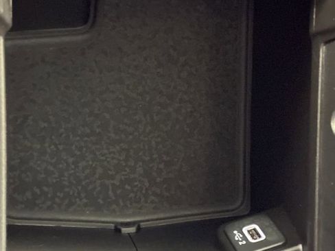 Used 2021 Jeep Wrangler Unlimited Sport image 25