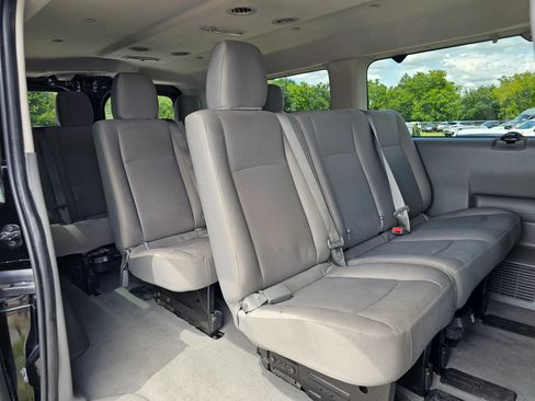 Used 2020 Nissan NV 3500 SV w/ Navigation Package RWD image 6