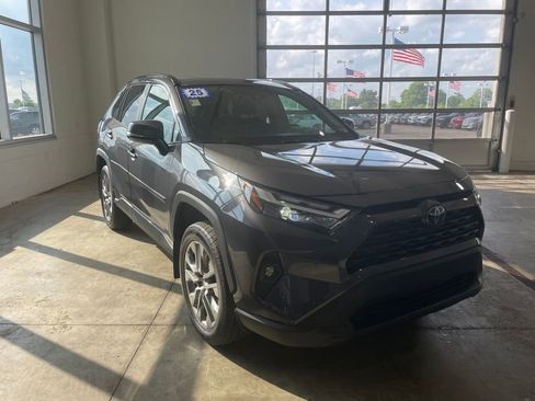 Used 2025 Toyota RAV4 XLE Premium w/ Weather Package AWD/4WD image 4