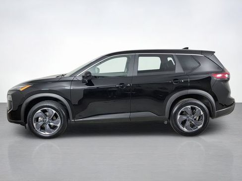 Used 2026 Nissan Rogue SV FWD image 6