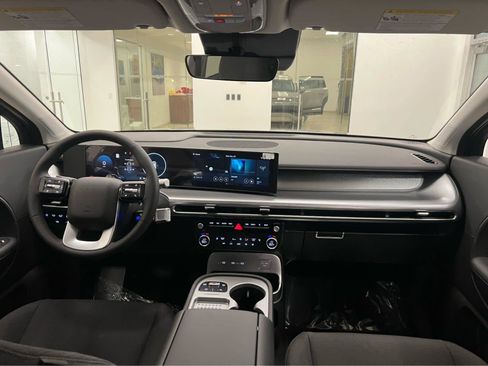 New 2026 Hyundai Ioniq 9 SE AWD/4WD image 28
