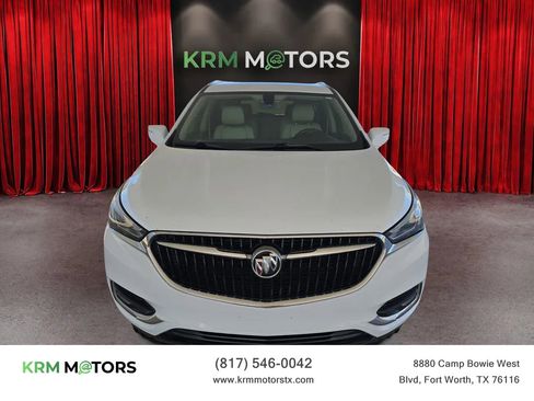Used 2019 Buick Enclave Essence image 2