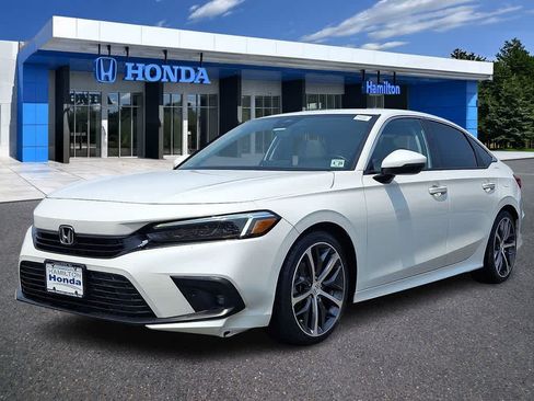 Certified 2024 Honda Civic Touring image 1