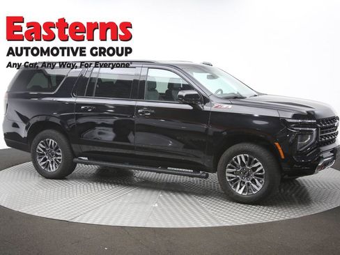 Used 2025 Chevrolet Suburban Z71 AWD/4WD image 50
