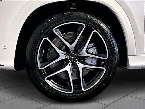 New 2026 Mercedes-Benz GLE 53 AMG 4MATIC image 17