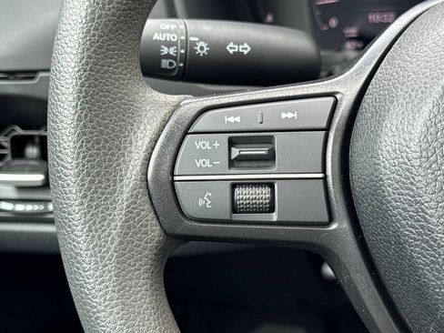 Certified 2025 Honda Accord SE image 28