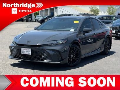 Used 2025 Toyota Camry SE w/ Convenience Package