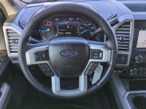 Used 2017 Ford F350 Lariat w/ Chrome Package image 22