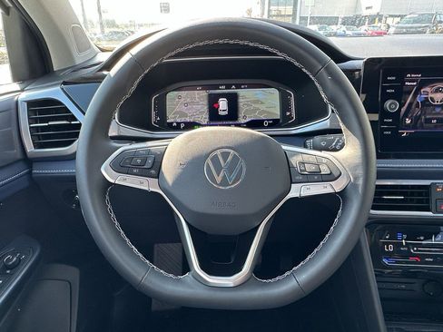 New 2025 Volkswagen Taos SEL image 11