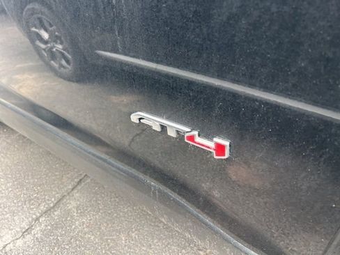 Used 2021 GMC Acadia AT4 w/ Technology Package image 15