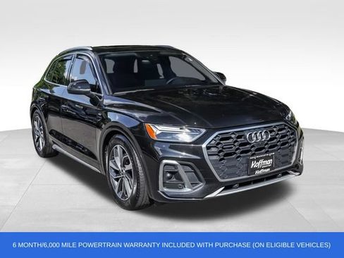 Used 2023 Audi Q5 2.0T Premium Plus w/ Premium Plus Package AWD/4WD image 2