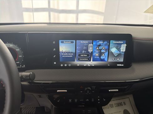 New 2026 Nissan Kicks SR w/ Cold Weather Package image 13