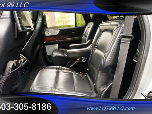 Used 2020 Lincoln Navigator Reserve w/ Luxury Package AWD/4WD image 14