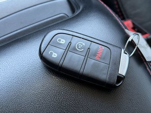 Used 2019 Dodge Journey GT AWD/4WD image 13