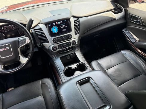 Used 2020 GMC Yukon SLT AWD/4WD image 27