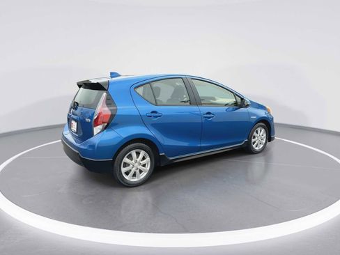 Certified 2017 Toyota Prius C Two image 8