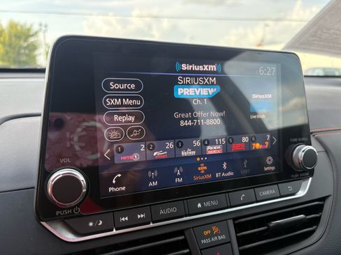 Used 2022 Nissan Altima 2.5 SR FWD image 19
