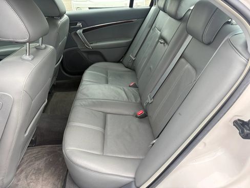 Used 2010 Lincoln MKZ FWD image 7