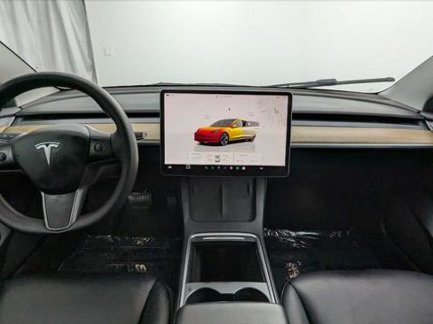 Used 2022 Tesla Model 3 Long Range AWD/4WD image 24