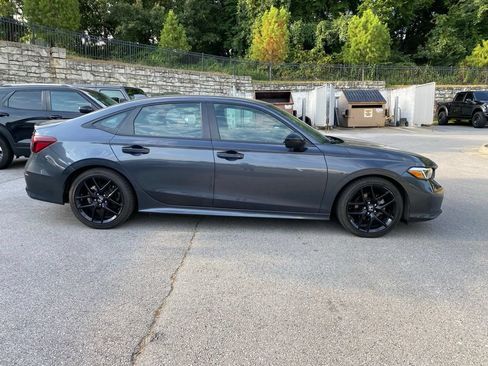 Used 2025 Honda Civic Sport image 8
