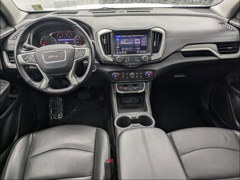 Used 2022 GMC Terrain SLT w/ Tech Package FWD image 17
