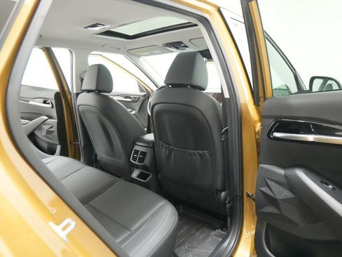 Used 2024 Kia Seltos SX w/ SX Sunroof Package AWD/4WD image 28