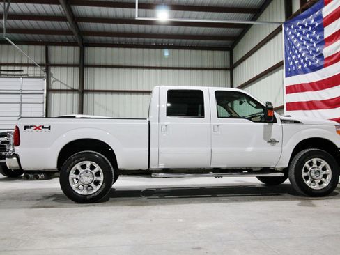 Used 2011 Ford F250 Lariat w/ Lariat Ultimate Pkg image 13