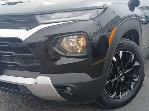 Used 2022 Chevrolet TrailBlazer LT w/ Convenience Package image 29
