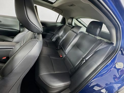 Certified 2025 Toyota Prius XLE AWD/4WD image 17