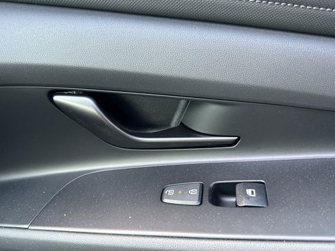 New 2025 Hyundai Elantra Sport image 19