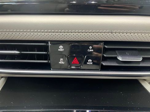 New 2026 Volkswagen Atlas SE image 15