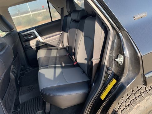 Used 2023 Toyota 4Runner SR5 Premium image 17