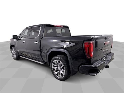 Used 2025 GMC Sierra 1500 Denali image 6