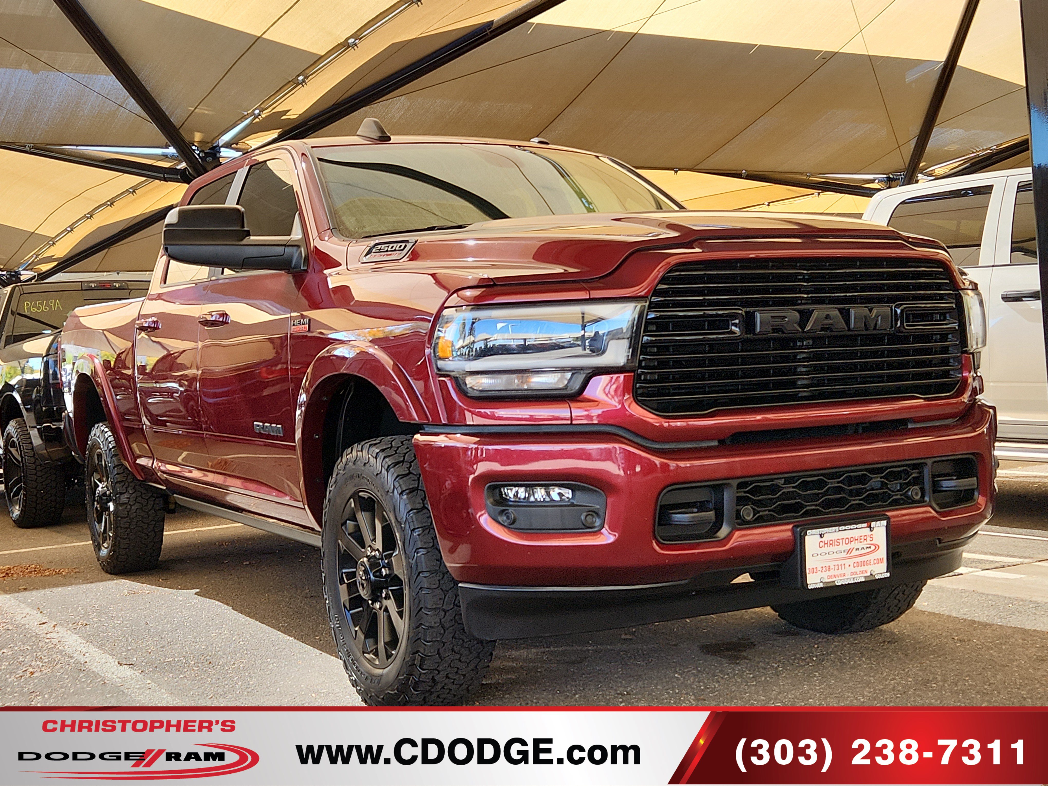 Used 2022 RAM 2500 Laramie AWD/4WD image 1