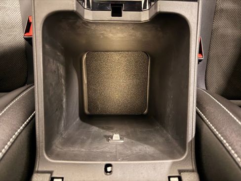 Used 2023 Jeep Grand Cherokee Altitude image 27