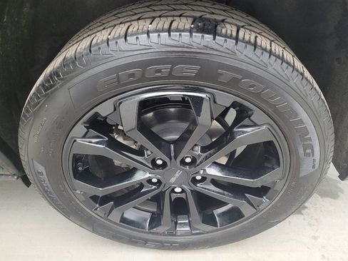 Used 2021 GMC Terrain SLE w/ Driver Convenience Package FWD image 31