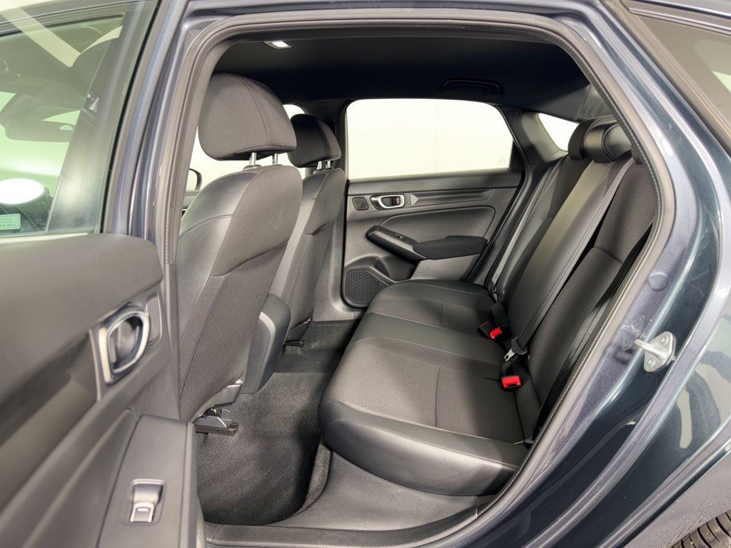 Used 2023 Honda Civic Sport image 25