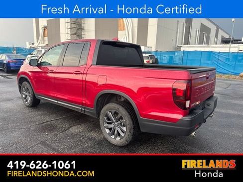Used 2024 Honda Ridgeline Sport image 3