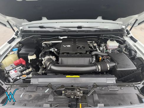 Used 2023 Nissan Frontier PRO-4X w/ Pro Convenience Package AWD/4WD image 39