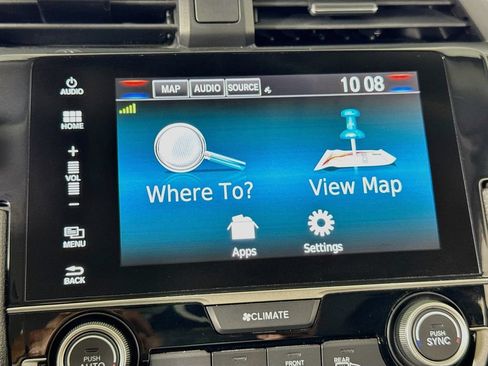Used 2018 Honda Civic Touring image 30