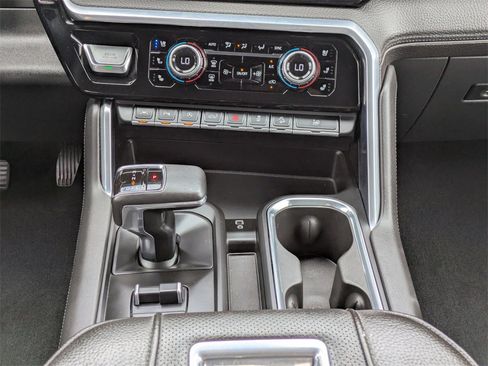 Used 2022 GMC Sierra 1500 Denali image 18