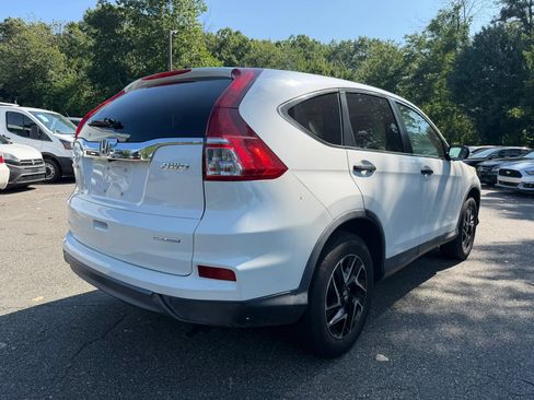 Used 2016 Honda CR-V SE image 5