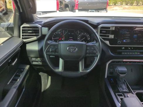 Certified 2026 Toyota Tundra SR5 AWD/4WD image 15